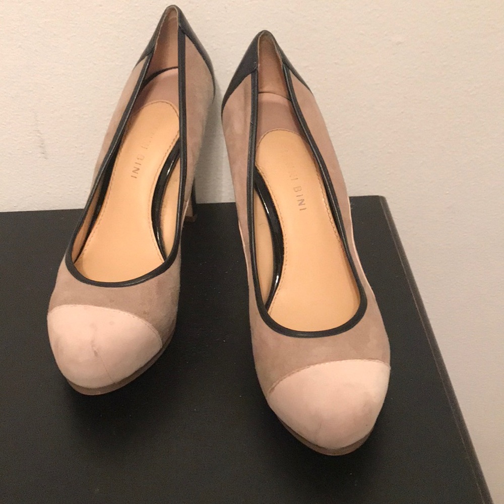 SOLD Gianni Bini Heels - Sz 9M